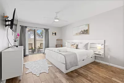 104 Cove E, Horseshoe Bay, TX 78657 - Photo 17