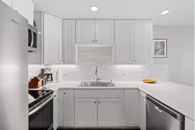 104 Cove E, Horseshoe Bay, TX 78657 - Photo 11