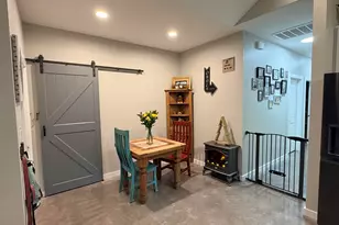 105 E Pine Dr, Granite Shoals, TX 78654 - Photo 9