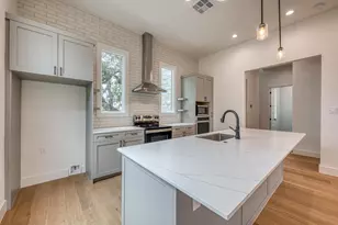 309 Alabaster, Horseshoe Bay, TX 78657 - Photo 9