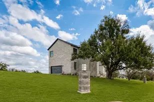 309 Alabaster, Horseshoe Bay, TX 78657 - Photo 3