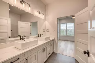 309 Alabaster, Horseshoe Bay, TX 78657 - Photo 21