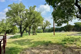 5 Barlow Dr, Briggs, TX 78608 - Photo 5