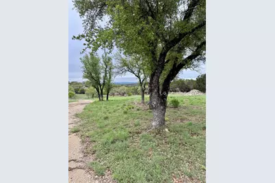 5 Barlow Drive, Briggs, TX 78608 - Photo 9