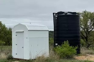 5 Barlow Dr, Briggs, TX 78608 - Photo 17