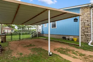 106 Black Rock Dr, Buchanan Dam, TX 78609 - Photo 15