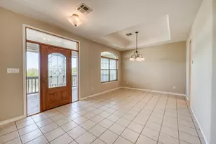 211 Gateway Pkwy, Marble Falls, TX 78654 - Photo 3