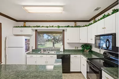 18617 E State Highway 29, Buchanan Dam, TX 78609 - Photo 15