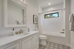 1005 Cats Eye, Horseshoe Bay, TX 78657 - Photo 19