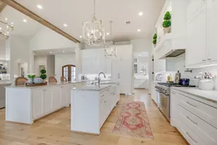 1005 Cats Eye, Horseshoe Bay, TX 78657 - Photo 9