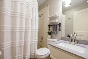 402 Lost Echo, Horseshoe Bay, TX 78657 - Photo 21