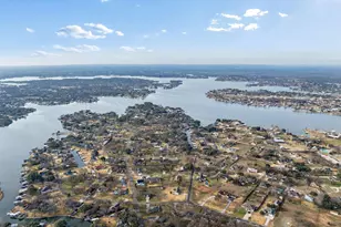 119 Robin Roads, Highland Haven, TX 78654 - Photo 7