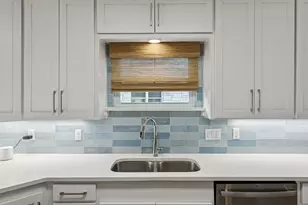 119 Robin Roads, Highland Haven, TX 78654 - Photo 15