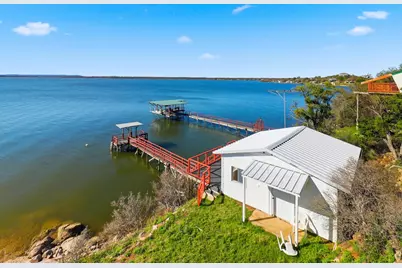 919 Lakeshore Loop, Tow, TX 78672 - Photo 17