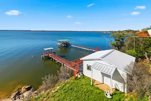 919 Lakeshore Loop, Tow, TX 78672 - Photo 17