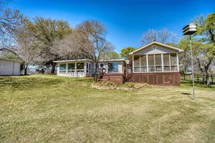 110 Bluebonnet Cir, Burnet, TX 78611 - Photo 33
