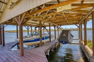 110 Bluebonnet Cir, Burnet, TX 78611 - Photo 7