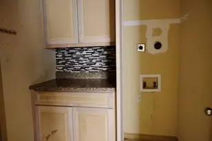 109 Primrose Ln, Marble Falls, TX 78654 - Photo 9