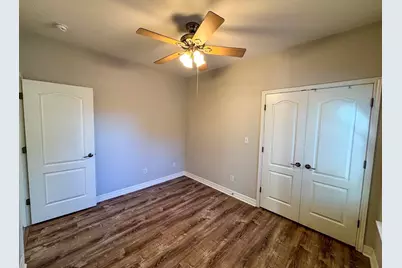 304 Deer Hollow, Horseshoe Bay, TX 78657 - Photo 15