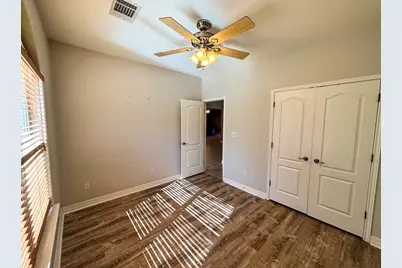 304 Deer Hollow, Horseshoe Bay, TX 78657 - Photo 13