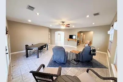 304 Deer Hollow, Horseshoe Bay, TX 78657 - Photo 5