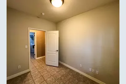 304 Deer Hollow, Horseshoe Bay, TX 78657 - Photo 7