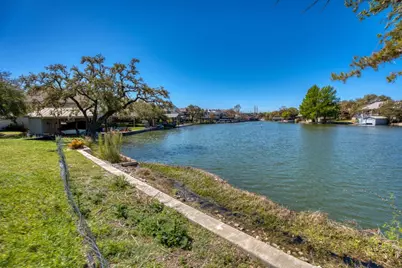 103 Keel Way, Horseshoe Bay, TX 78657 - Photo 15