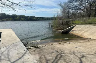 425 Lone Oak Drive, Burnet, TX 78611 - Photo 27