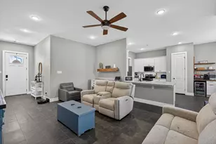 102 Ladera Cv, Marble Falls, TX 78654 - Photo 3