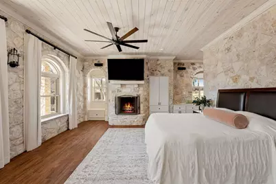 1450 Los Escondidos Street, Marble Falls, TX 78654 - Photo 17