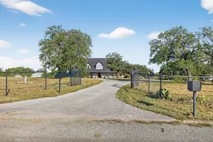 435 Oxbow Trail, Marble Falls, TX 78654 - Photo 23