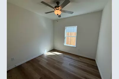 861 Pine Lane, Cottonwood Shores, TX 78657 - Photo 5