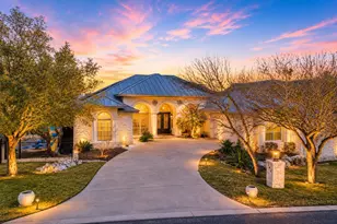 303 Left Ln, Horseshoe Bay, TX 78657 - Photo 7