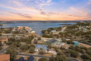 303 Left Ln, Horseshoe Bay, TX 78657 - Photo 3