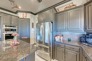 303 Left Ln, Horseshoe Bay, TX 78657 - Photo 15