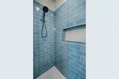 708 Southcrest Drive, Granite Shoals, TX 78654 - Photo 17