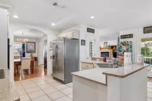 531 Pecan Creek Dr, Horseshoe Bay, TX 78657 - Photo 7