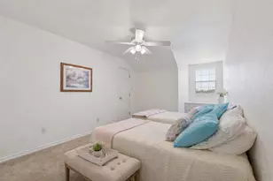 531 Pecan Creek Dr, Horseshoe Bay, TX 78657 - Photo 15