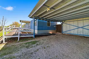 801 Anson St, Kingsland, TX 78639 - Photo 21