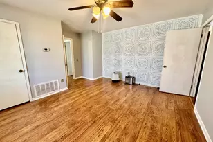 807 N W, Burnet, TX 78611 - Photo 15