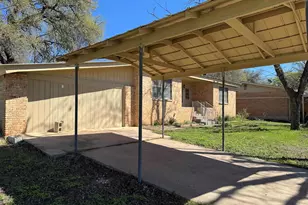 807 N W, Burnet, TX 78611 - Photo 23