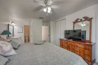 1209 Hi Stirrup, Horseshoe Bay, TX 78657 - Photo 15