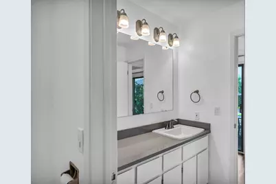 100 Bay Point Drive, Horseshoe Bay, TX 78657 - Photo 17