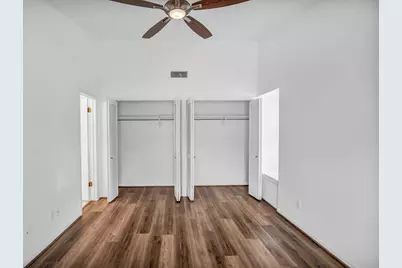 100 Bay Point Drive, Horseshoe Bay, TX 78657 - Photo 11