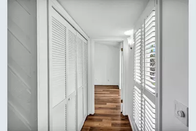 100 Bay Point Drive, Horseshoe Bay, TX 78657 - Photo 15