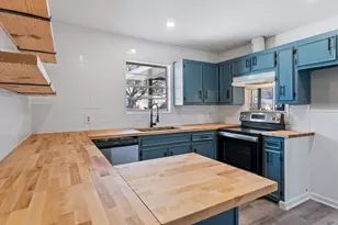 1106 Hackberry Dr, Marble Falls, TX 78654 - Photo 7