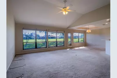 416 Spyglass St, Meadowlakes, TX 78654 - Photo 9