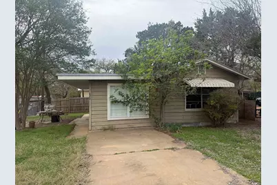 624 Driftwood Ln, Cottonwood Shores, TX 78657 - Photo 1