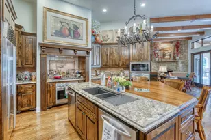 104 Orange Plume, Horseshoe Bay, TX 78657 - Photo 9