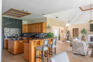 105 Wallace Riddell Dr Dr, Burnet, TX 78611 - Photo 7